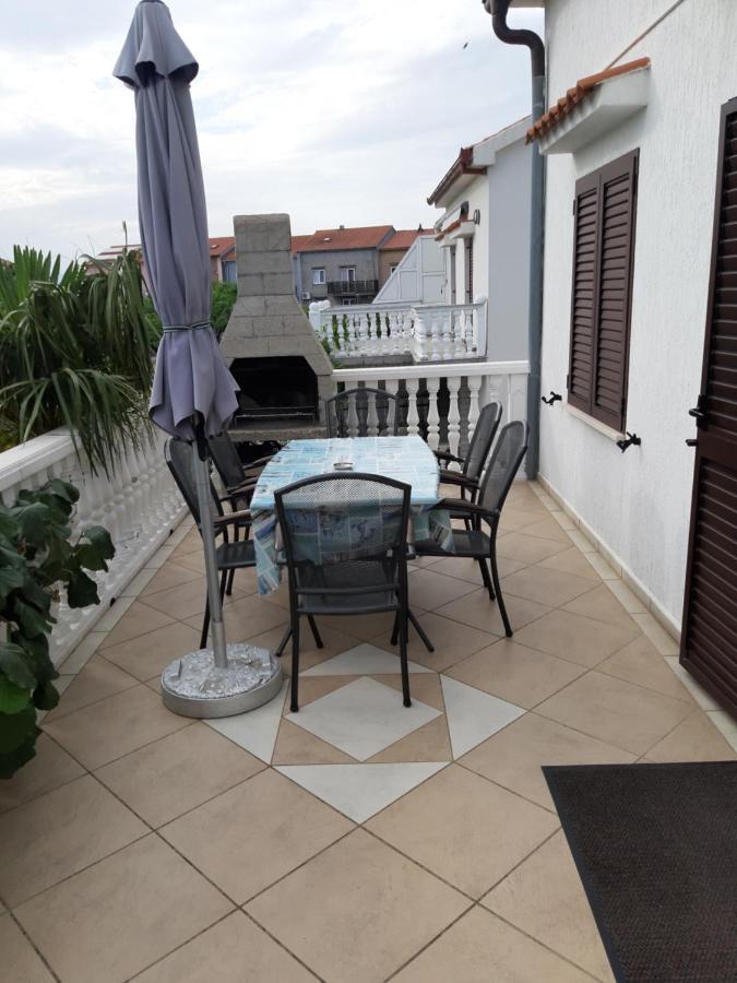 Apartmani Jozefina Omišalj Værelse billede